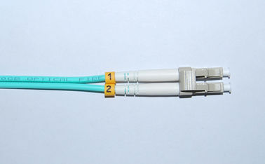 LC / PC Aqua Multimode OM3 Kabel serat optik patch untuk komunikasi