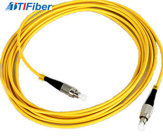 Kabel Patch Serat Optik Stabilitas Tinggi SC / UPC 2.0mm LSZH Jaket Warna Kuning