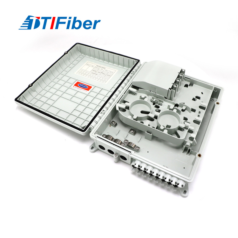 Outdoor FTTH 16 Core Kosong Kotak Distribusi Serat Optik Penuh Bahan ABS