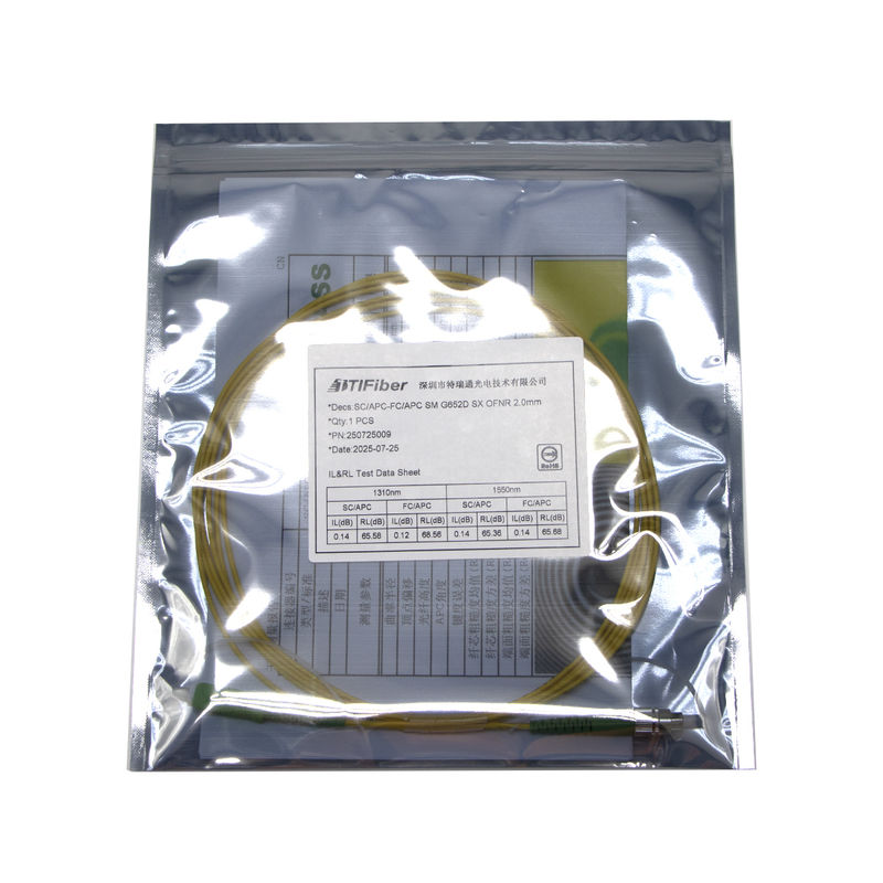 Desain Baru Diuji Singlemode Simplex 3 5 10M SC / APC - FC / APC FTTH OFNP Fiber Optic Patch Cord